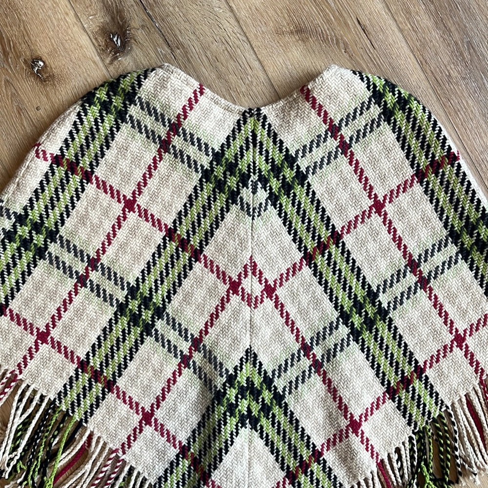 BURBERRY London Cashmere Wool Plaid Fringe Poncho - Picture 7 of 9